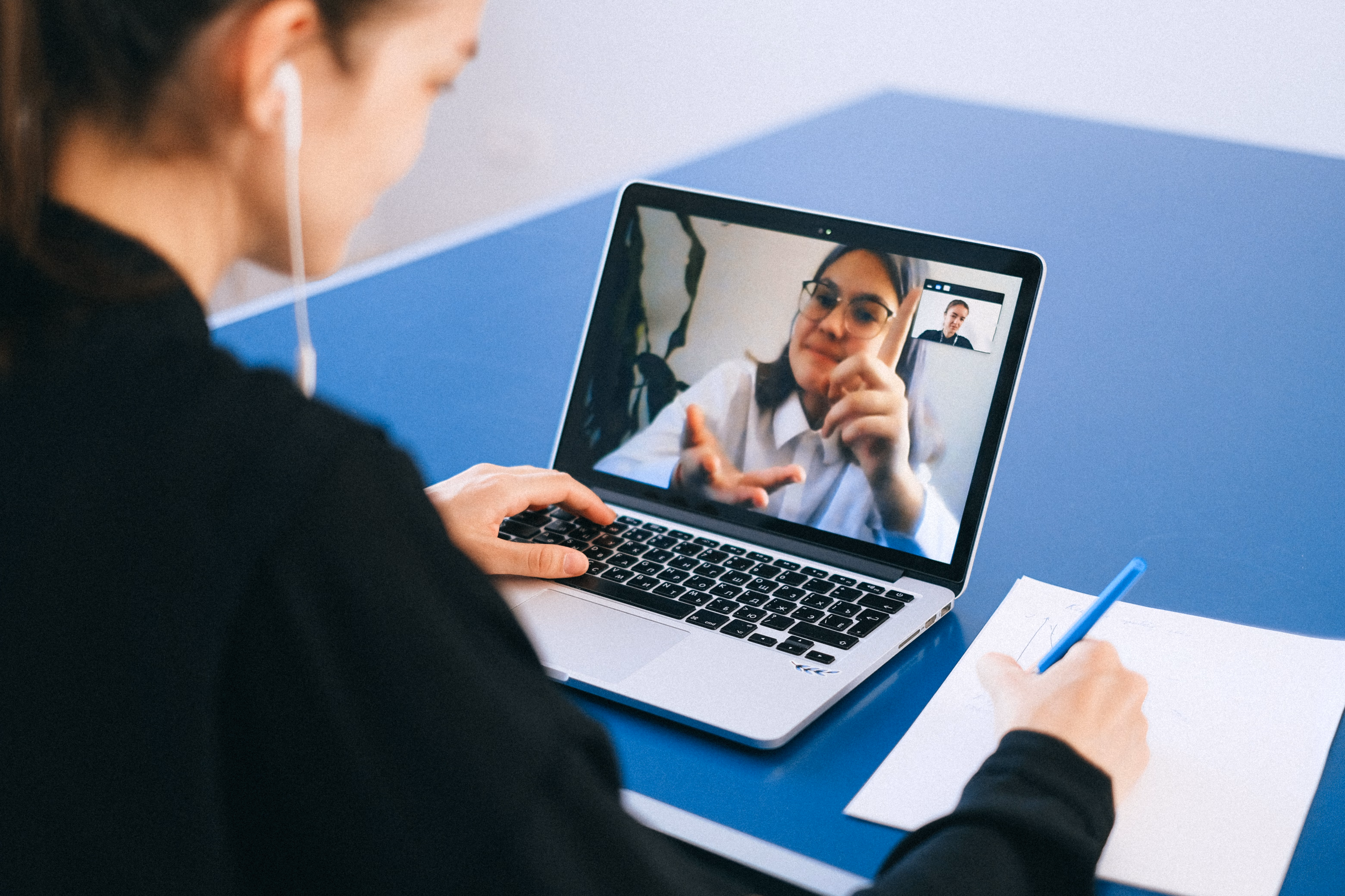 video meeting
